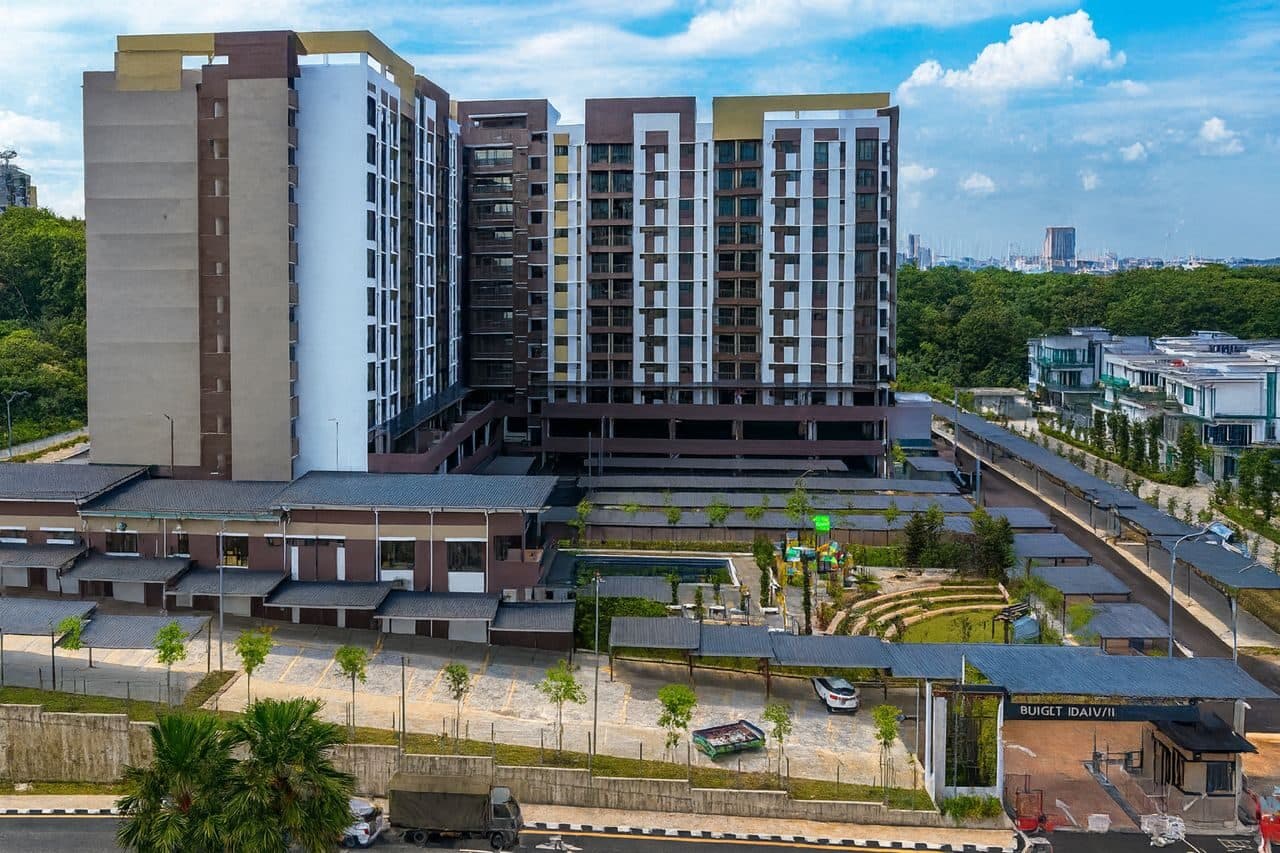 Residensi Bukit Idaman, Cheras: 246 kondo, siap Mei 2024 dan habis dijual dalam enam bulan. Hanya 22 daripada 123 unit kuota Bumiputera dijual kepada Bumiputera; penalti berpotensi kira-kira RM4.50 juta ditanggung Datuk KC Lim.