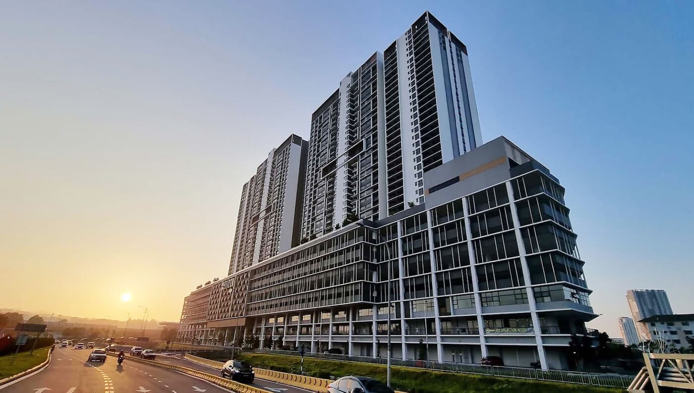 Netizen Residensi, Cheras: 1,242 unit kedai, SOHO dan pangsapuri servis, GDV RM532.88 juta, siap Februari 2023. Projek siap terbesar KEB, dan sumber hampir separuh hasil FY2022 dan FY2023.