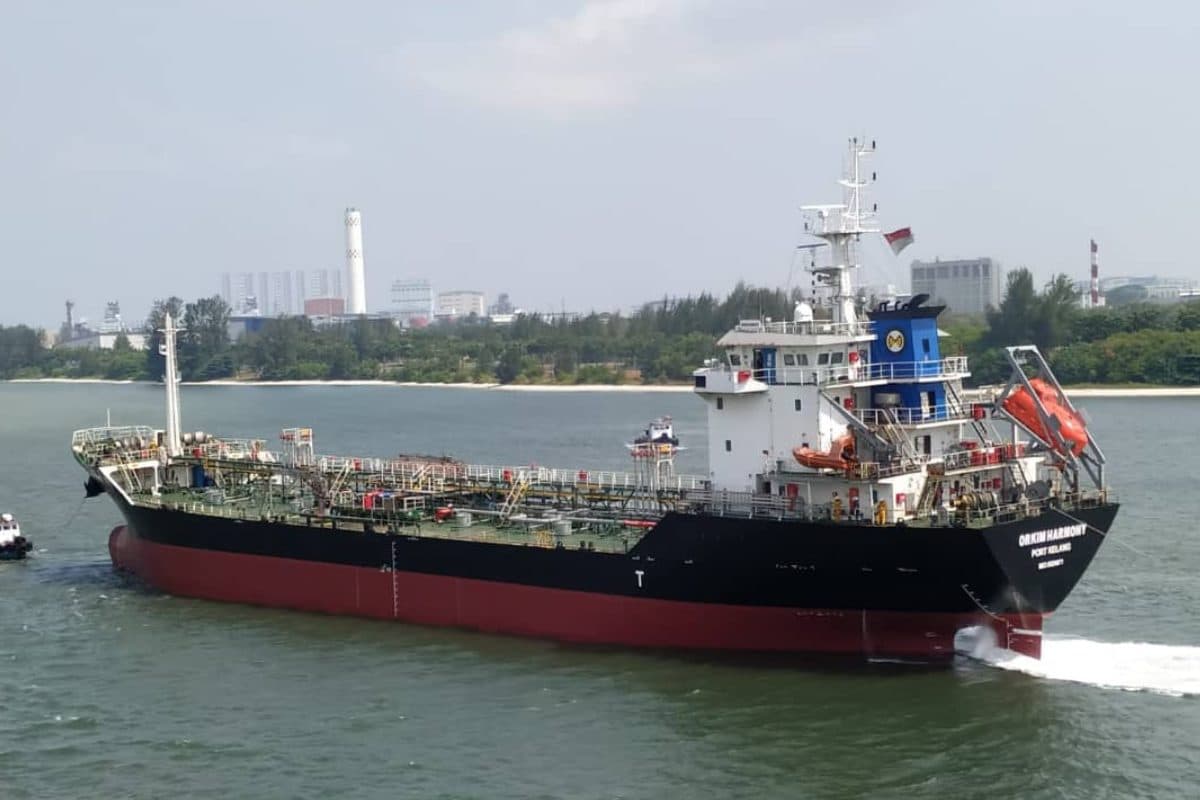 Tanker Orkim Harmony (produk petroleum bersih)